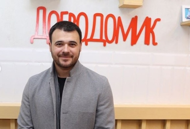 Эмин открыл "Добродомик" в Москве