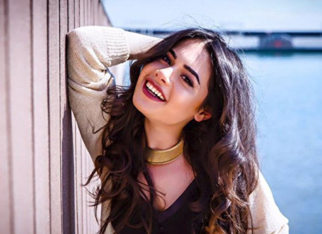 Азербайджанская участница Самира Эфенди показала песню для "Евровидения" (ВИДЕО)