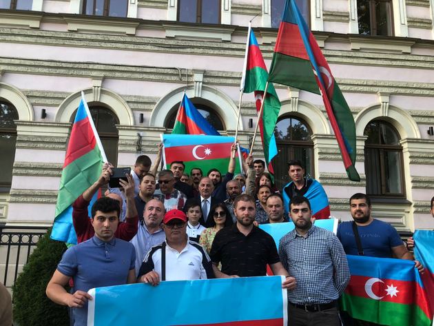 В Латвии прошла акция протеста против военных провокаций Армении 