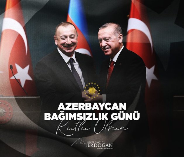 Президент Турции поздравил Азербайджан с Днем независимости