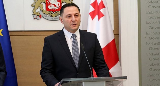 Глава МВД Грузии ревакцинировался от COVID-19