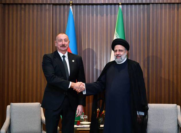 Президент Ирана поздравил Ильхама Алиева с победой на выборах президента