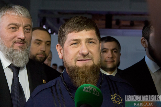 Рамзан Кадыров уговорил Деда Мороза приехать в Чечню