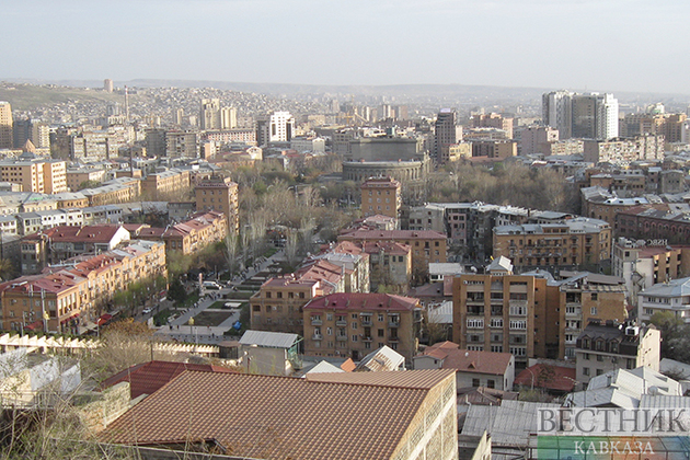 Двое участников захвата здания ППС освободились в Ереване 