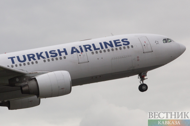 Самолет Turkish Airlines возвращается в Стамбул из-за сообщения о бомбе