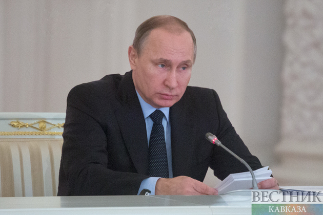 Путин обсудил с Карапетяном ситуацию в Армении