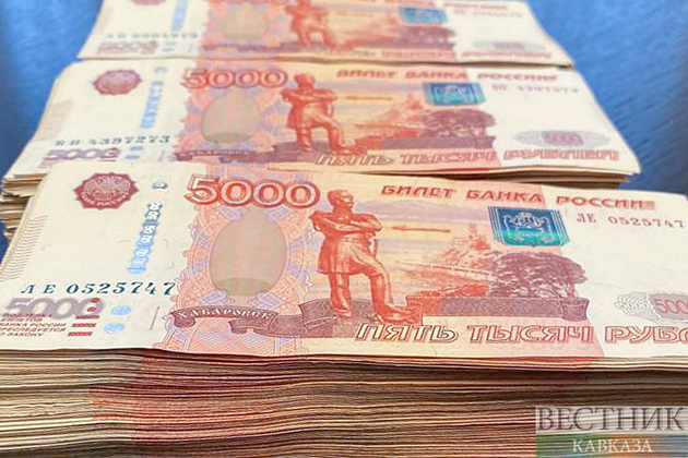 Улюкаев: курс рубля должен определять рынок