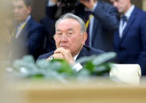 Назарбаев распорядился помочь семьям погибших в Актобе