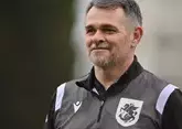 Тренер сборной Грузии по футболу решил остаться на своем посту