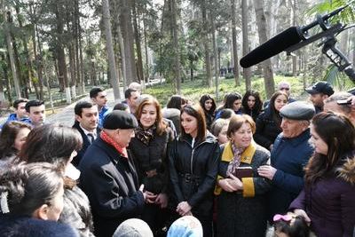 Мехрибан Алиева встретилась с жителями Гянджи в парке культуры и отдыха &quot;Хан багы&quot;