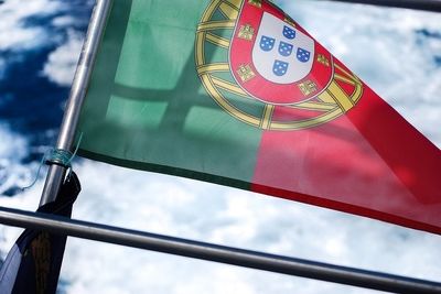 Португалия приостановила выдачу виз гражданам Ирана