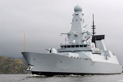 В Персидский залив прибыл второй корабль ВМС Великобритании