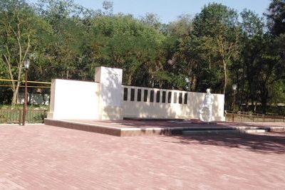 В селе Гофицком на Ставрополье открыли обновленный воинский мемориал