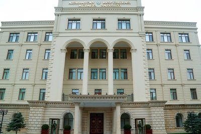 Минобороны Азербайджана: под прицелом только военная техника Армении