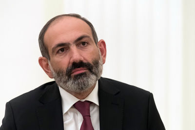 В Совете старейшин Еревана требуют отставки Пашиняна