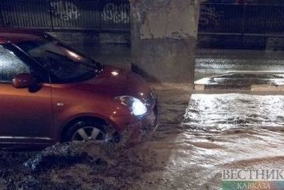 Непогода привела к повышению уровня реки Дзирула на западе Грузии