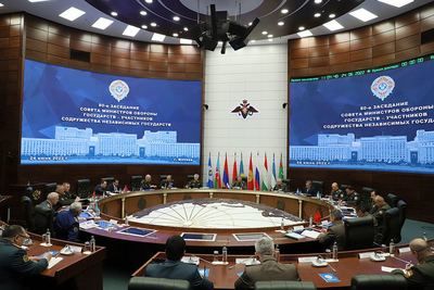 Глава Генштаба ВС Азербайджана принял участие в заседании Совета министров обороны СНГ
