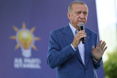 Эрдоган побеждает на выборах после подсчета трети бюллетеней - СМИ