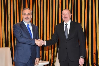 В Мюнхене состоялась встреча Ильхама Алиева и главы МИД Турции 