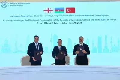 Азербайджан, Турция и Грузия подписали Бакинскую декларацию