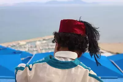 Сиди-Бу-Саид: аналог Санторини в Тунисе. Как посетить бело-голубой город без визы?