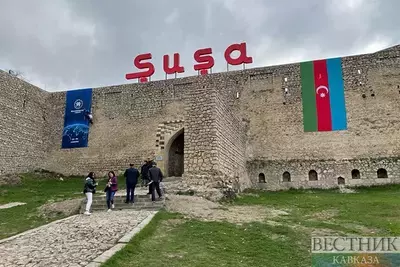Азербайджанцам разрешат поездки на личном транспорте в Лачин и Шушу