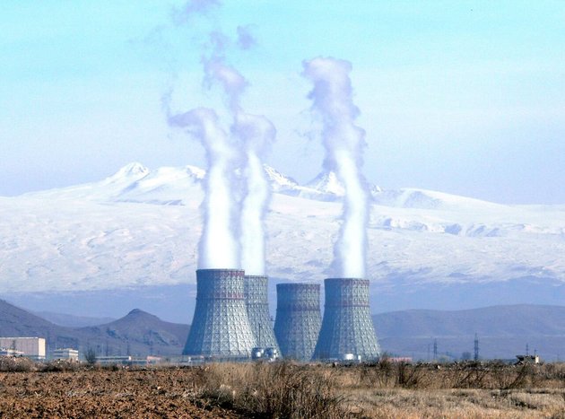 Ереван отказался от российского кредита на ремонт Армянской АЭС