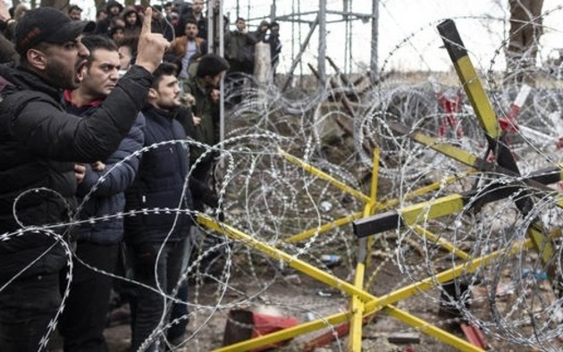 Греция и Турция конфликтуют из-за беженцев в ожидании ослабления пандемии