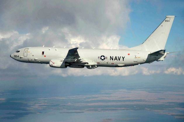 У Черноморского побережья России барражировал самолет ВМС США 