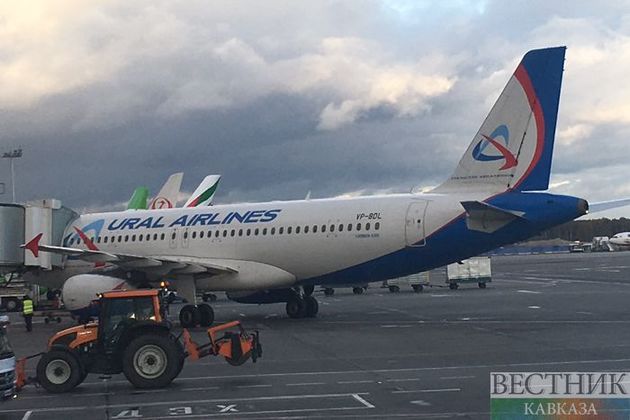 Летевший из Крыма в Москву самолет сел в Ростове из-за приступа у пассажирки
