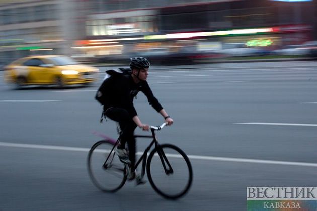 Ставропольский велосипедист проехал рекордные полкилометра на заднем колесе