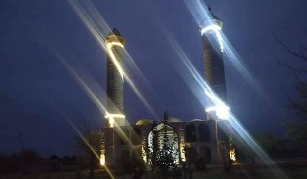 В Агдамской мечети загорелся свет, которого ждали 27 лет