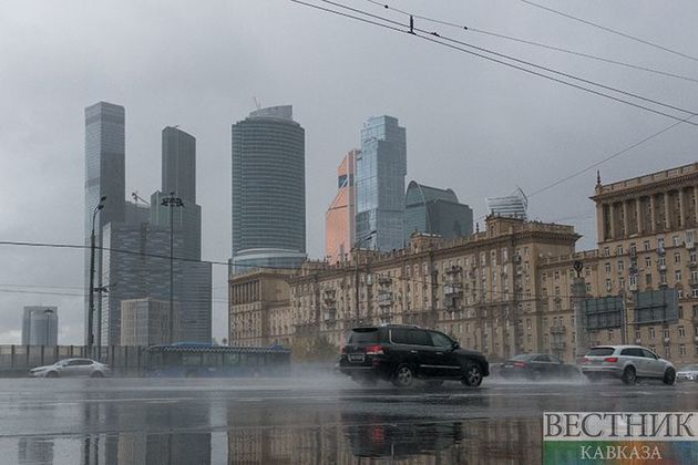 Среда в Москве будет дождливой и теплой