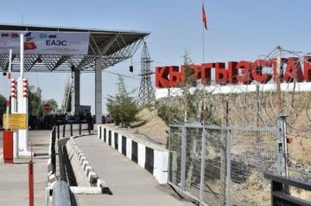 Район Киргизии оказался в изоляции из-за конфликта с Таджикистаном