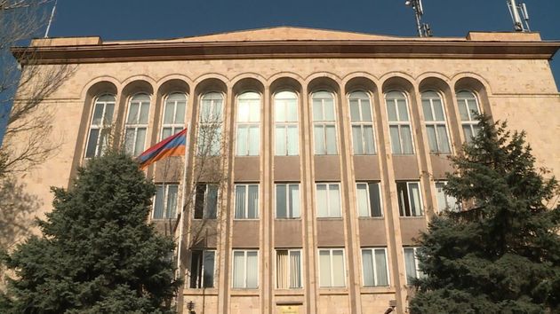 Конституционный суд Армении рассмотрит поствыборные иски оппозиции