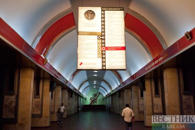 Технические неполадки останавливали метро в Тбилиси