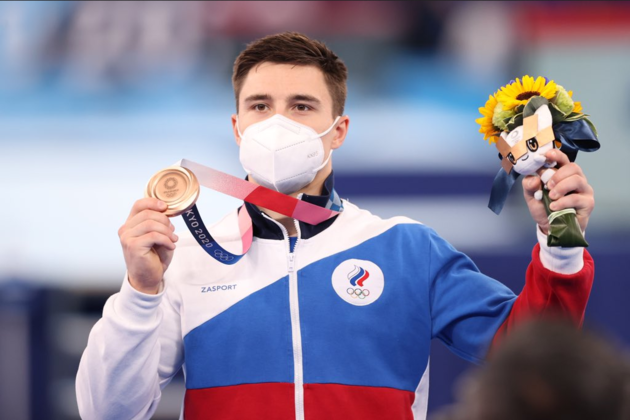 Гимнаст принес России олимпийскую "бронзу" на перекладине