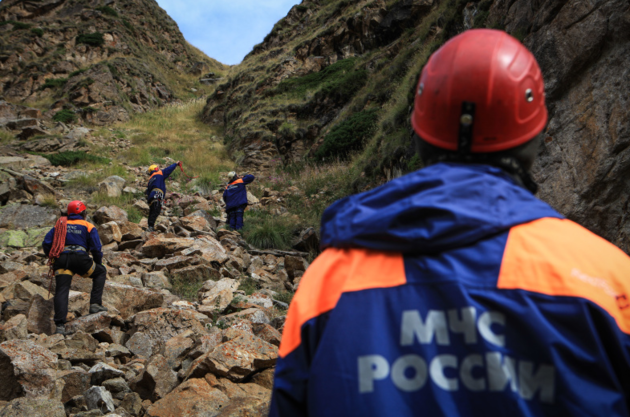 Сотрудники МЧС, принявшие участие в спасении альпинистов с Эльбруса, получат награды