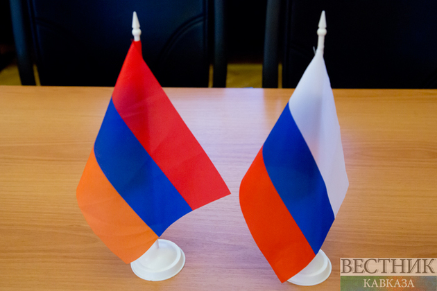 СМИ: Москва отзывает своего посла из Армении