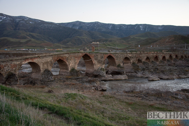 Министры культуры Азербайджана и Ирана обсудили восстановление Худаферинского моста
