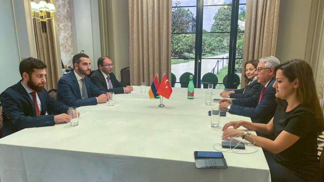 Спецпредставители Турции и Армении проводят встречу в Вене