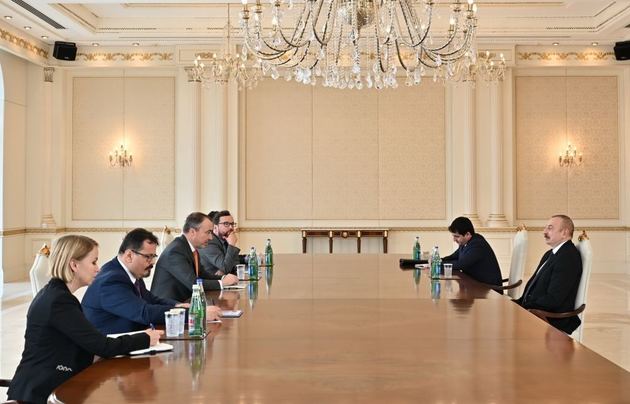 Ильхам Алиев провел встречу со спецпредставителем ЕС по Южному Кавказу