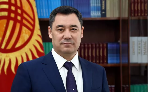 Садыр Жапаров летит в Казахстан с официальным визитом