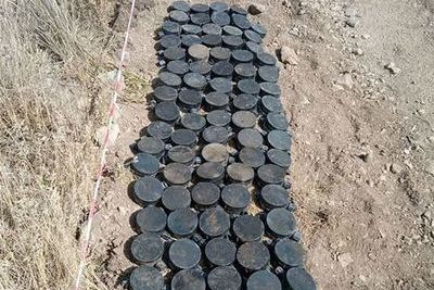 Более сотни армянских мин обезврежено в Кельбаджарском и Дашкесанском районах (ФОТО, ВИДЕО)